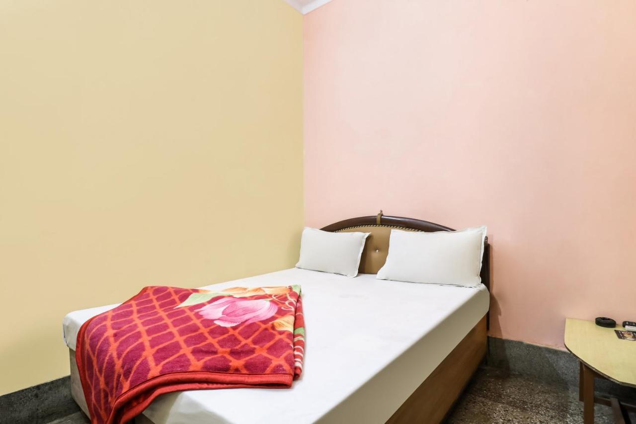 Spot On 38315 Bhagirathi Guest House Haridwār Екстериор снимка